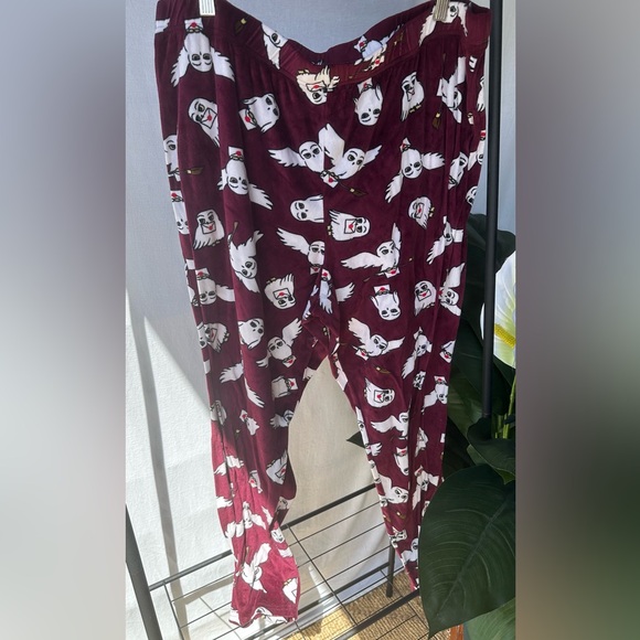 Harry Potter Hedwig Fleece Pajama Pants / Size 2X - Picture 2 of 4